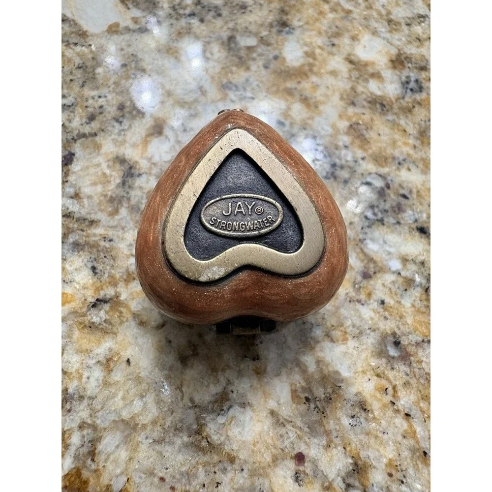 Jay Strongwater Heart Shaped  Flower Decoration Trinket Box !